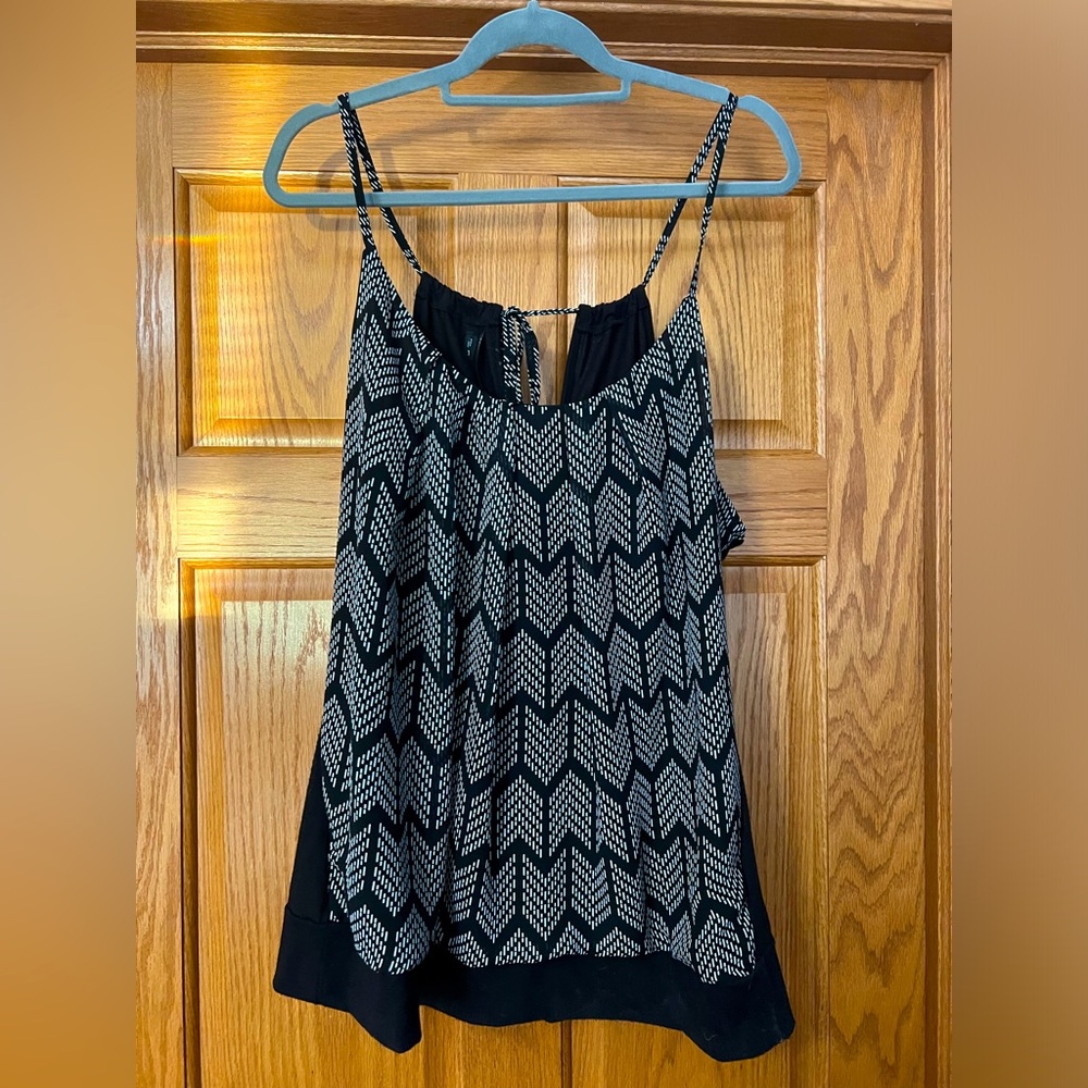 Maurice’s dressy black geometric print tank, size 1X